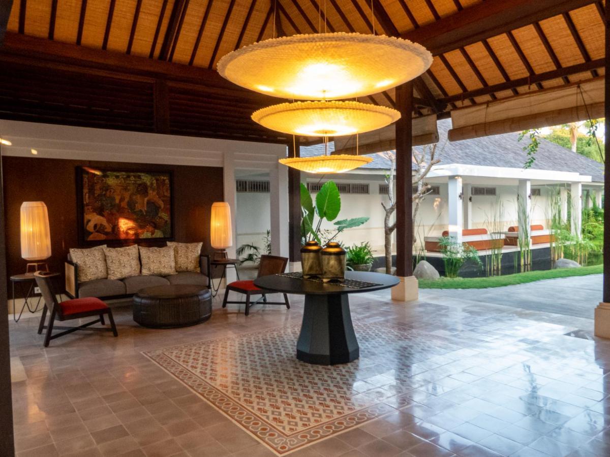 Sudamala Resort, Komodo, ลาบวนบาโจ ภายนอก รูปภาพ The lobby of the hotel