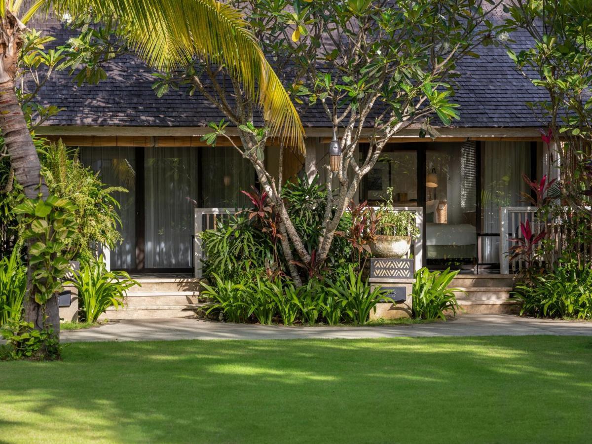 Sudamala Resort, Komodo, ลาบวนบาโจ ภายนอก รูปภาพ A villa at the resort